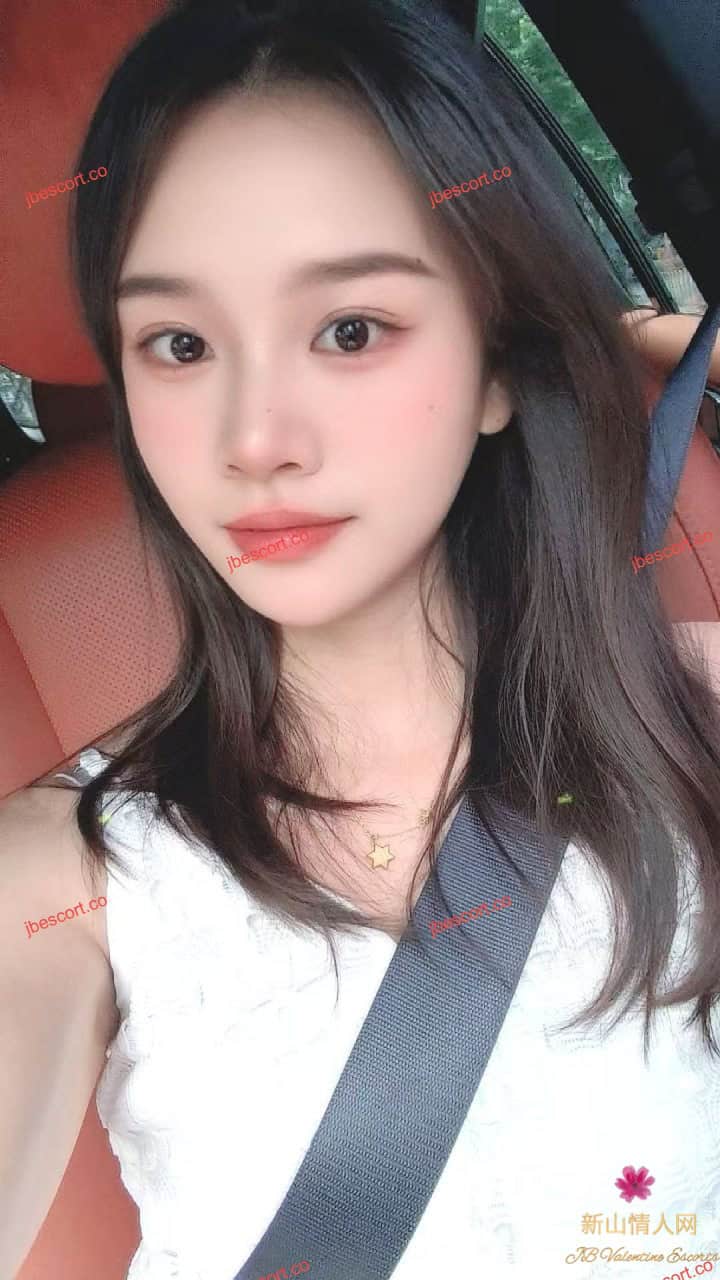 JB Escort Thumbnail Image-2