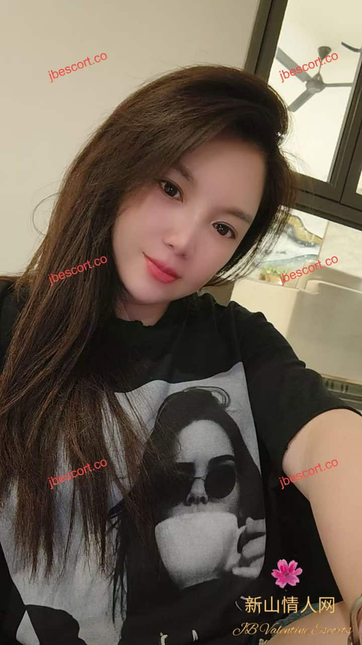 JB Escort Thumbnail Image-1