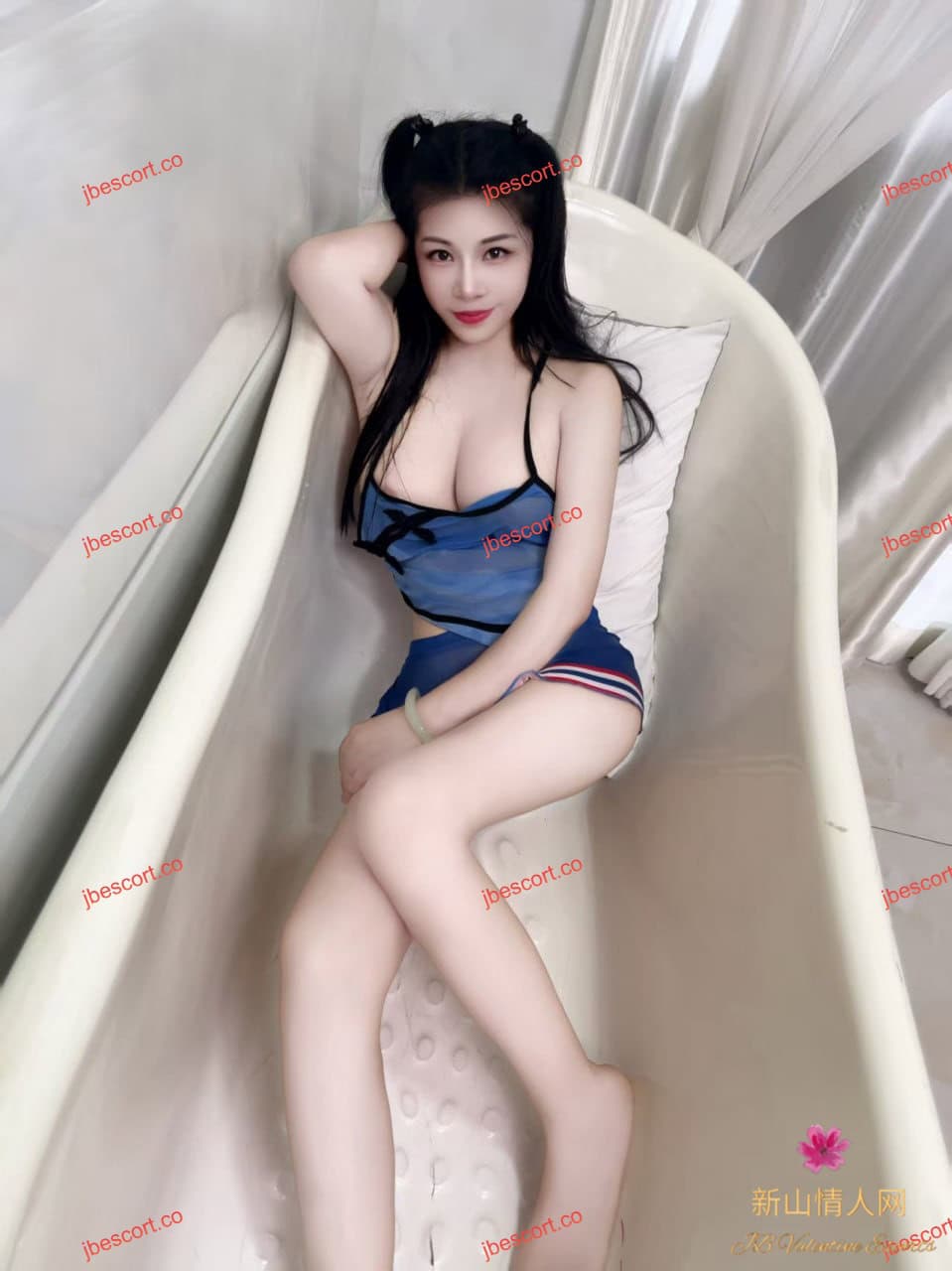 JB Escort Thumbnail Image-3