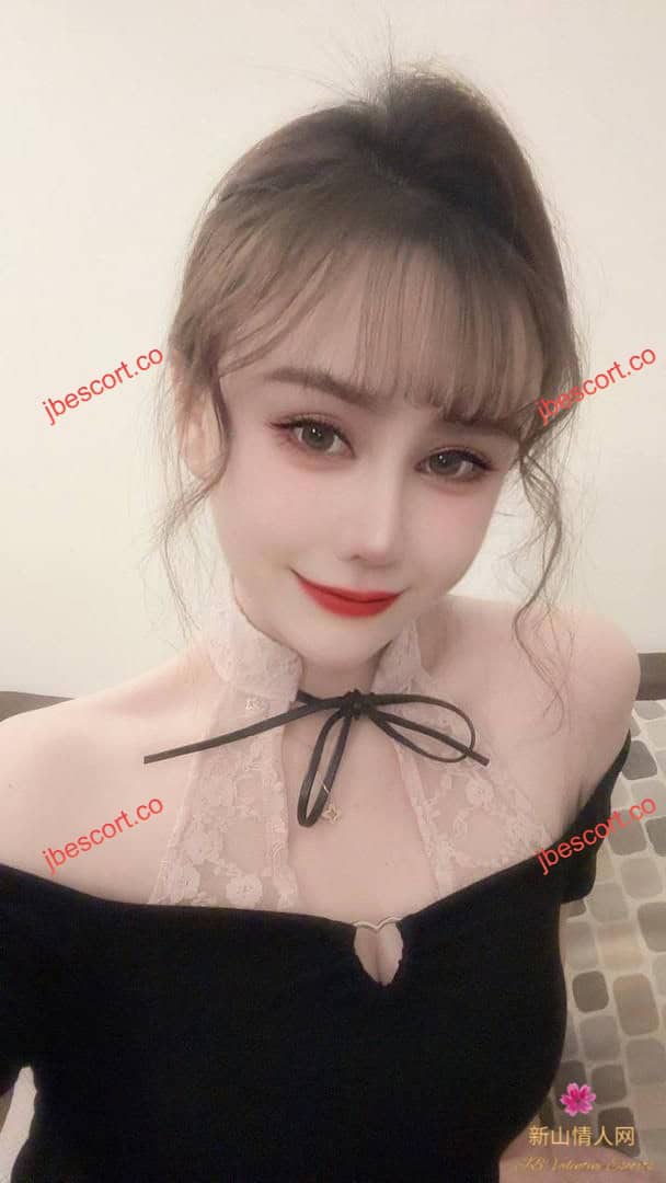 JB Escort Thumbnail Image-1