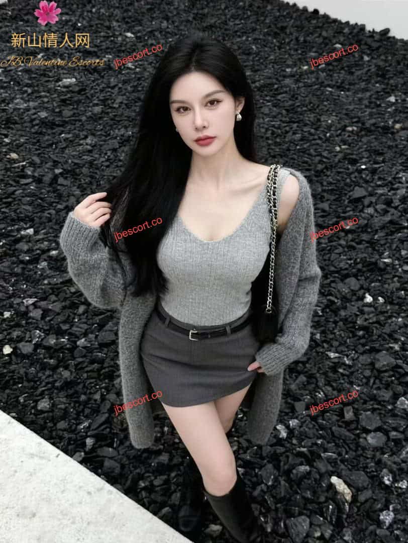 JB Escort Thumbnail Image-2
