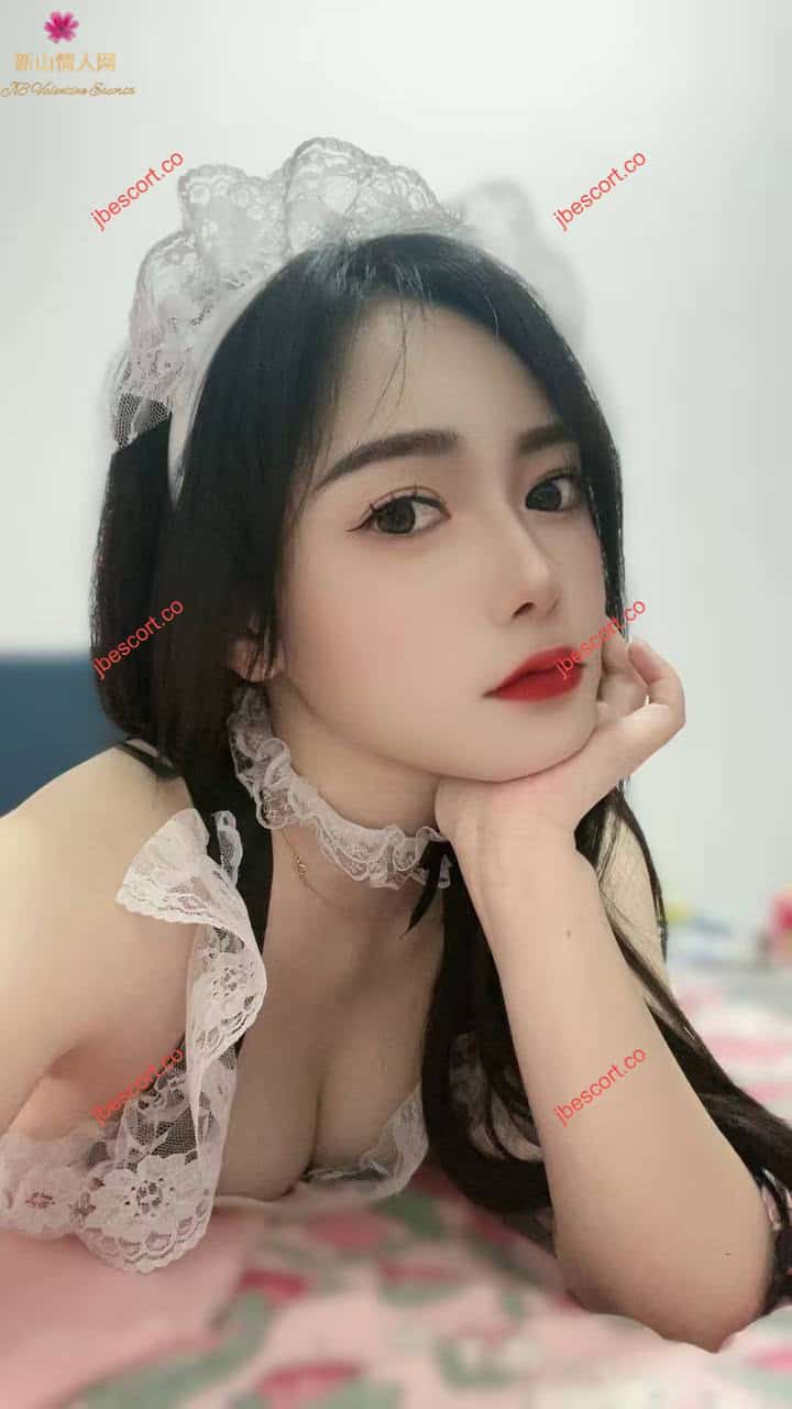 JB Escort Thumbnail Image-3