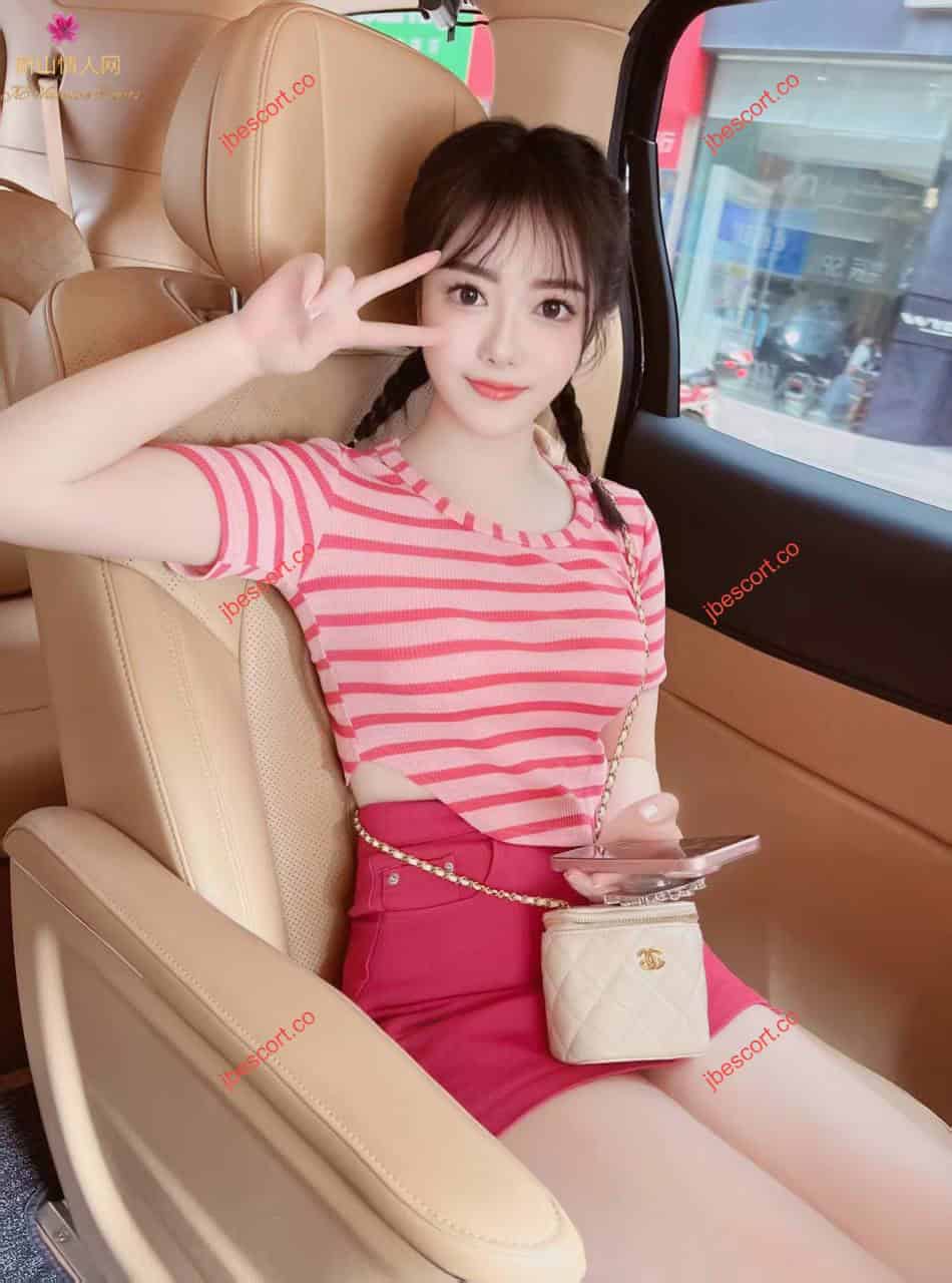 JB Escort Thumbnail Image-5