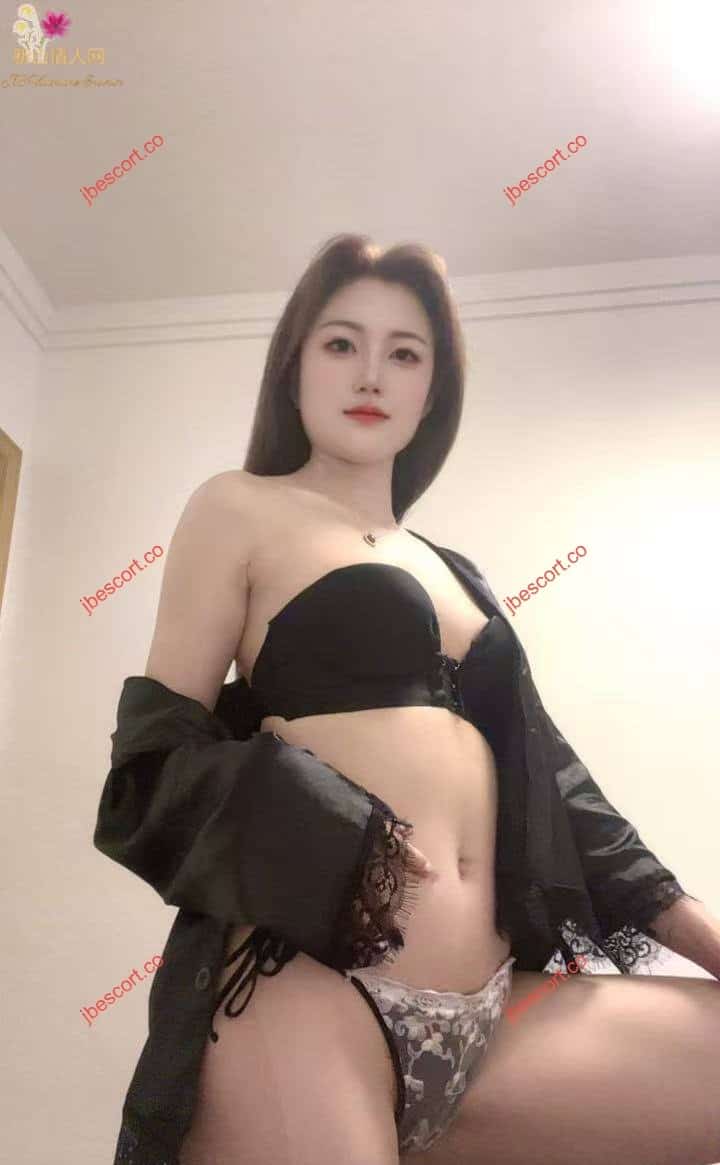 JB Escort Thumbnail Image-1