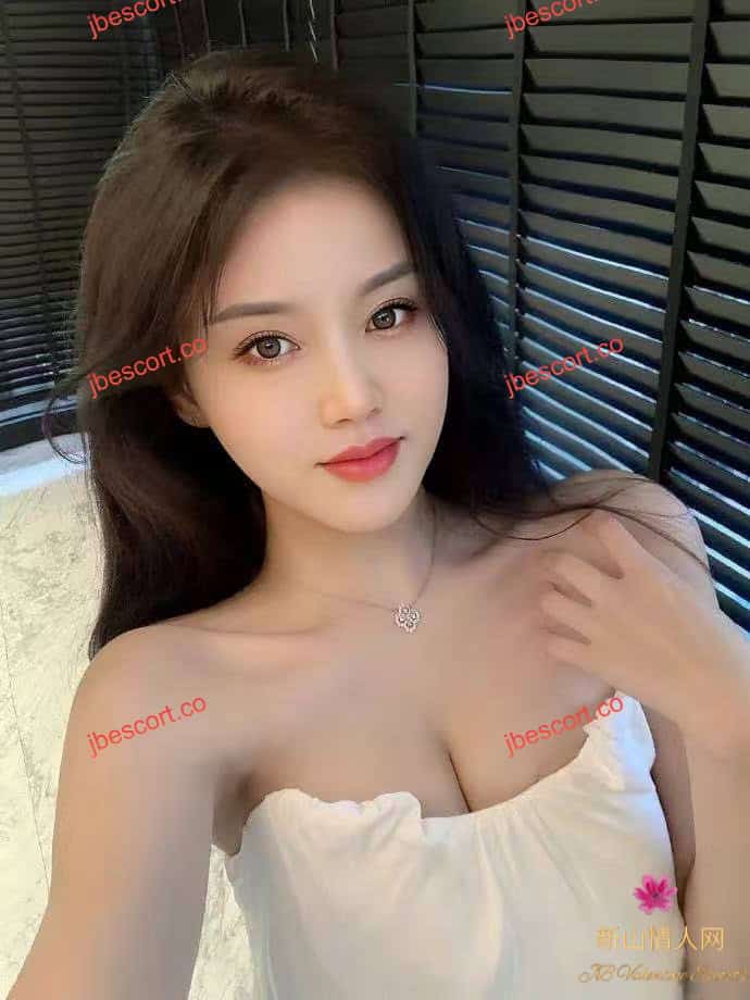 JB Escort Thumbnail Image-2