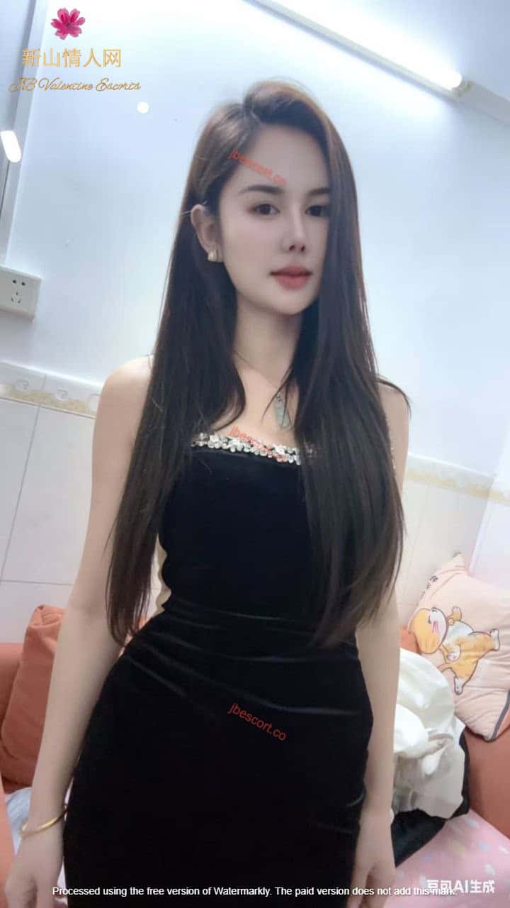 Escort Thumbnail Image-1