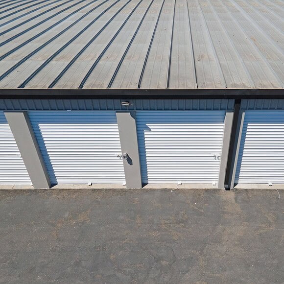 Store more with our large storage units in Stockton, CA! Designed for oversized items like furniture, appliances, or business inventory, these spacious units offer the perfect solution for your storage needs.