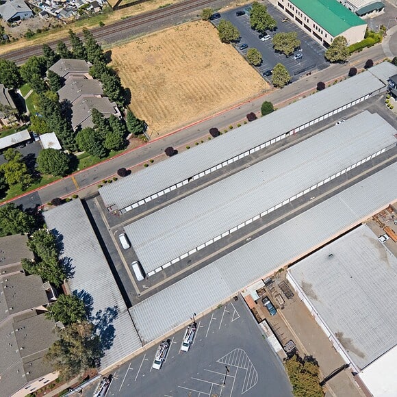 Protect your belongings with confidence at our secure and safe self-storage facility in Stockton, CA. Featuring 24/7 video surveillance, gated access, and well-lit grounds, our facility prioritizes the safety of your items.