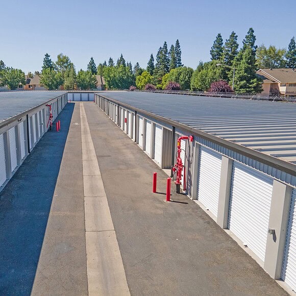 Need temporary storage? Our short-term storage facilities in Stockton, CA, are perfect for transitions, moves, or seasonal storage needs. We offer flexible rental options, a variety of unit sizes, and top-notch security to ensure your belongings are safe and easily accessible. Whether you need storage for a few weeks or a couple of months, our clean and convenient facility has you covered.