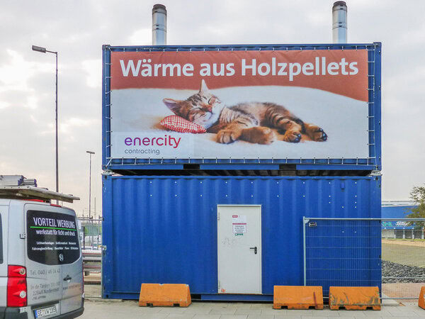 Werbung, die ins Auge sticht: Unsere bedruckten Werbeplanen machen den Unterschied.
