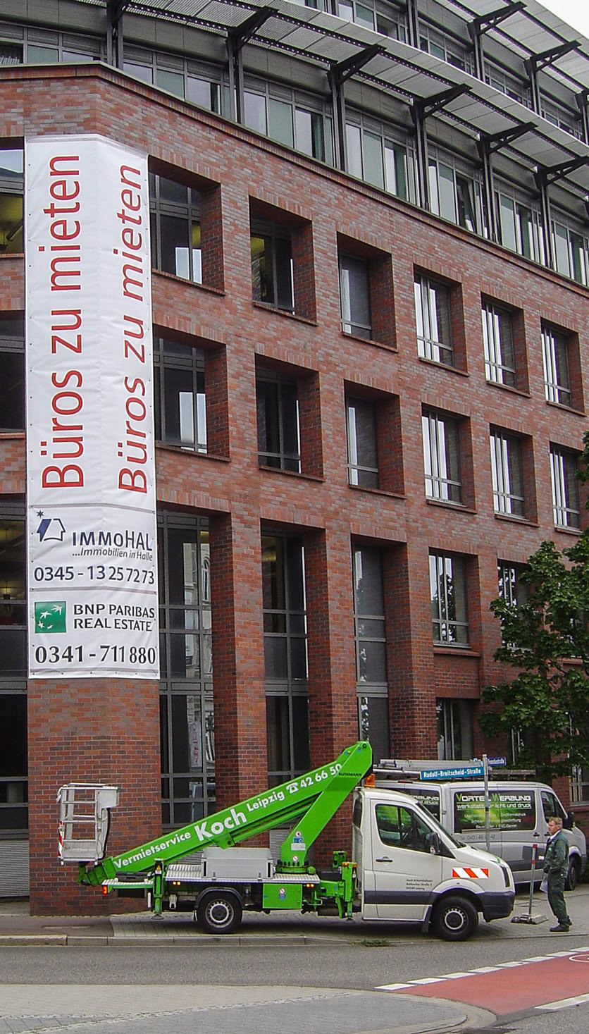 Werbung, die ins Auge sticht: Unsere bedruckten Werbeplanen machen den Unterschied.