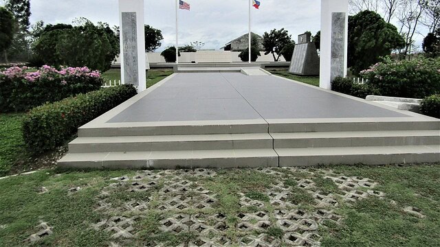 Many of the Cabanatuan Memorial photos are courtesy of Bob Hudson Hudson2