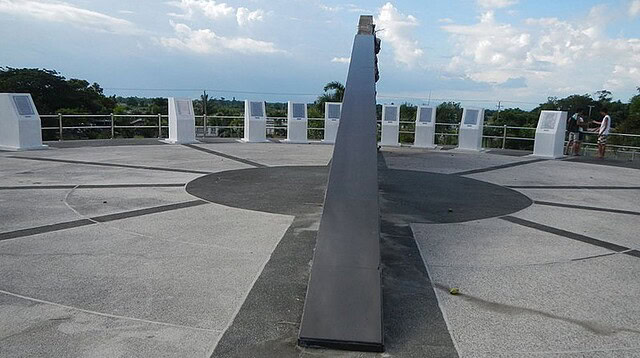 Memorial Sundial 2