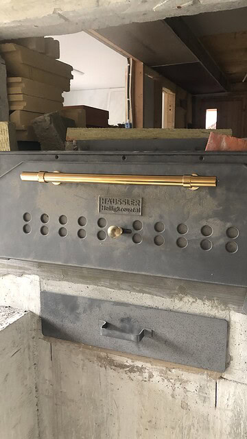 Steinovnen på Erikstad Skogsbakeri Erikstad Skogsbakeri steinovn