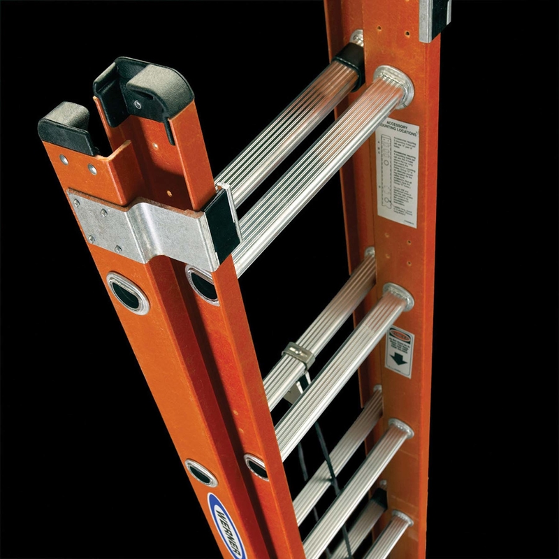 WERNER FIBERGLASS TYPE 1A 300 20' EXTENSION LADDER D62202 Ext