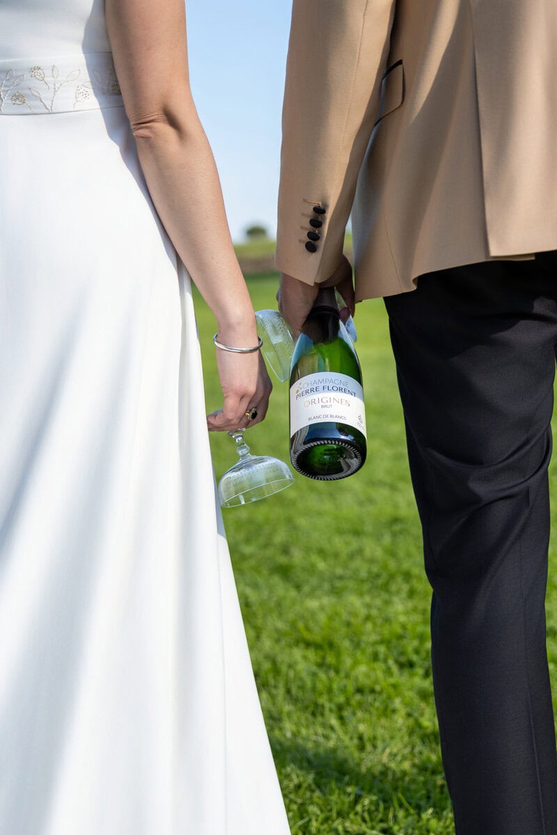photographe mariage beaujolais coupe de champagne