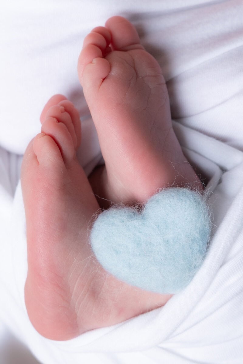 photographe naissance pied bébé Lyon