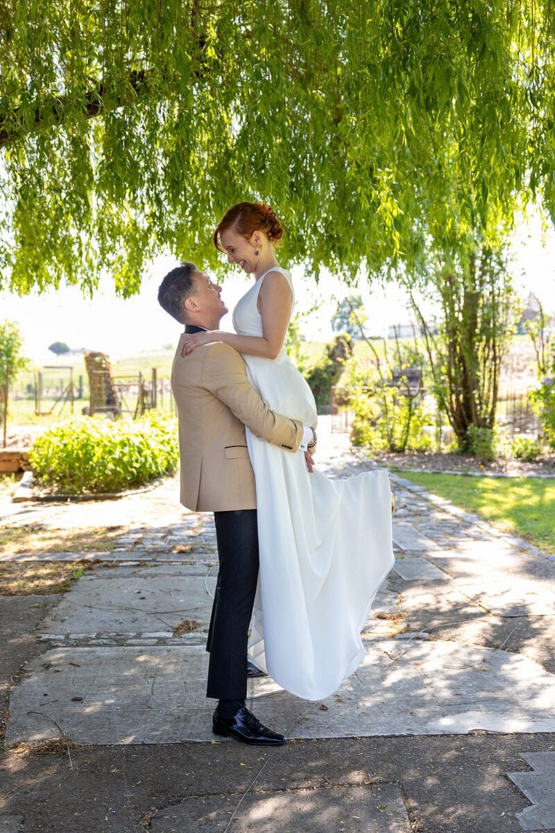 photographe domaine beaujolais photo de couple