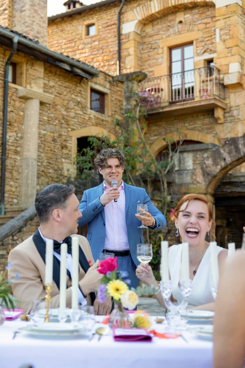 photographe vin d'honneur mariage beaujolais domaine