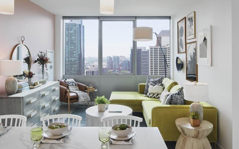 Sentral Michigan Avenue Studio Apartment - 808 S Michigan Ave, Chicago