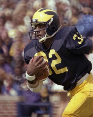 Close Up Stan Edwards Running the Ball