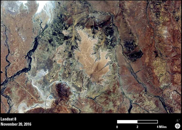 The Marree Man geoglyph in Australia. Image: Landsat 8, November 2016. Source: NASA
