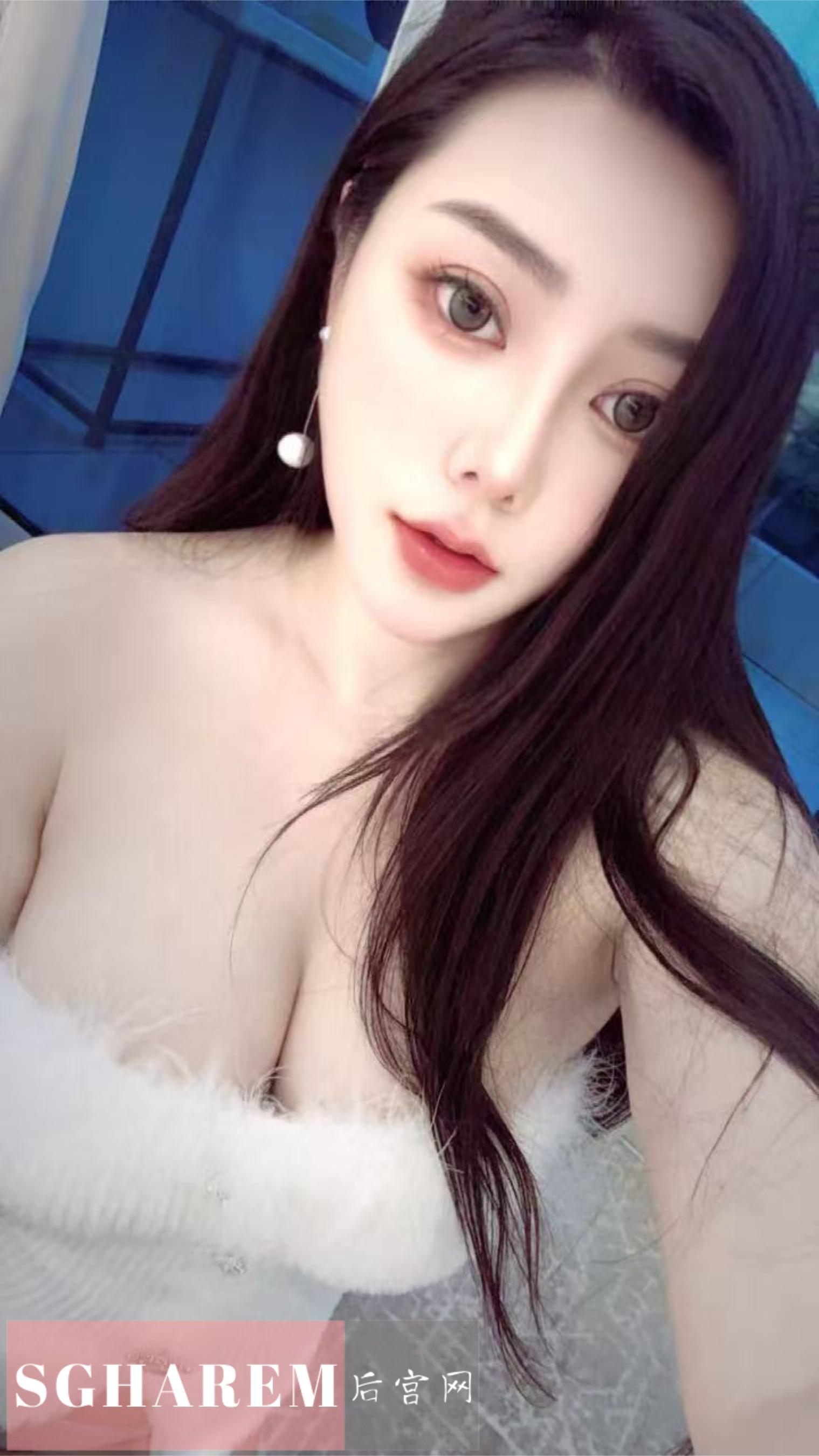 Featured Escort Girls
