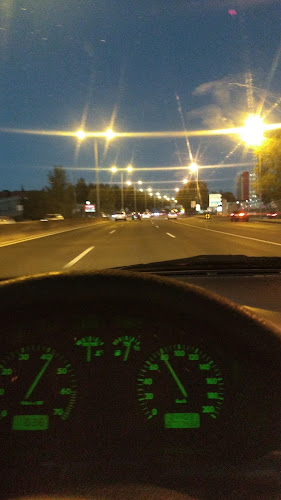 img-blur-shadow