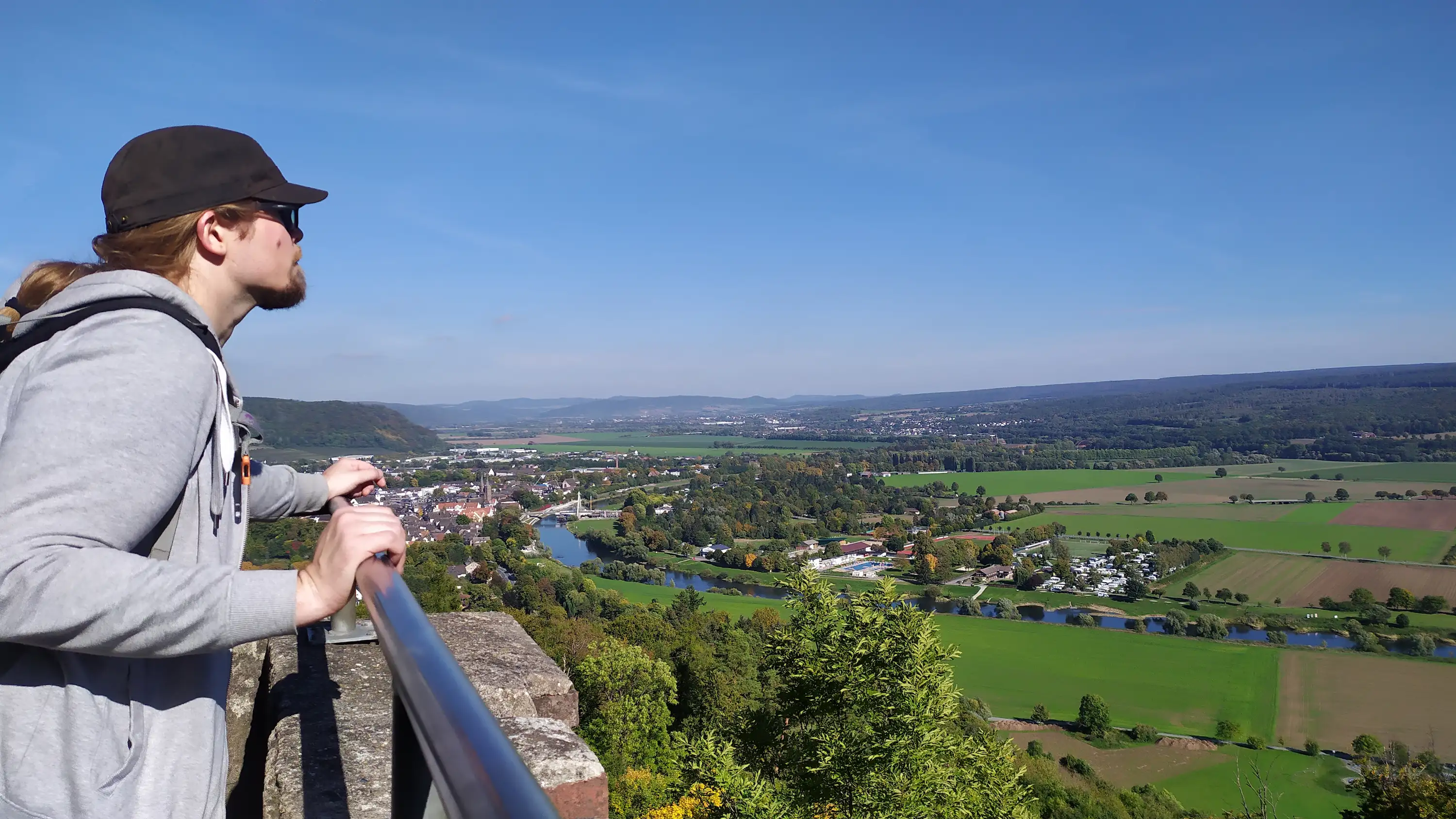 Panorama mit Blick auf Höxter | Foto: Tourismus NRW, Maximilian Hulisz