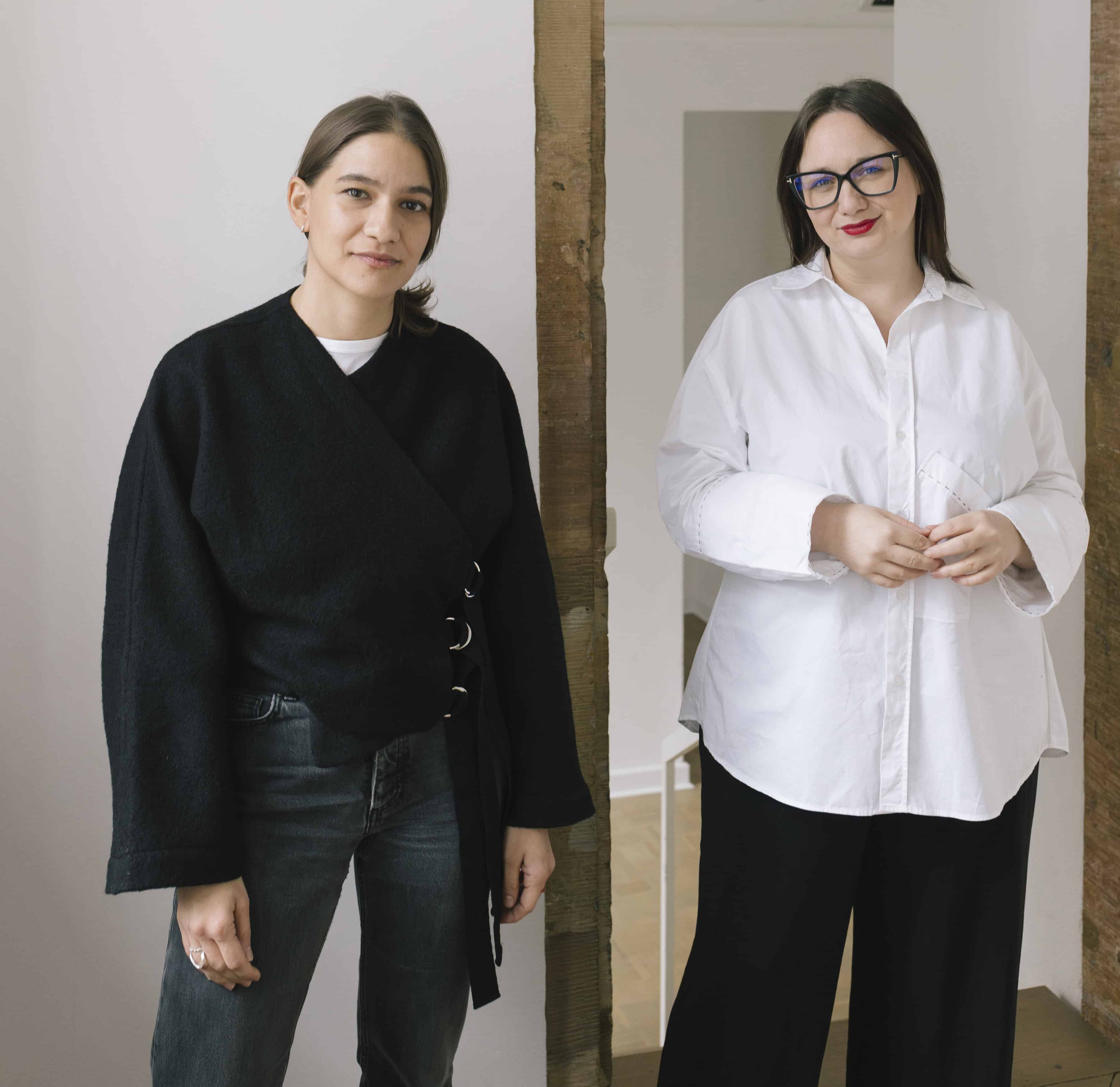 Victoria Tarak (links) und Katharina Klang | Foto: Aimilia Theofilopoulos