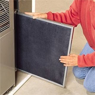 The air filter slides out for easy replacement The air filter slides out for easy replacement