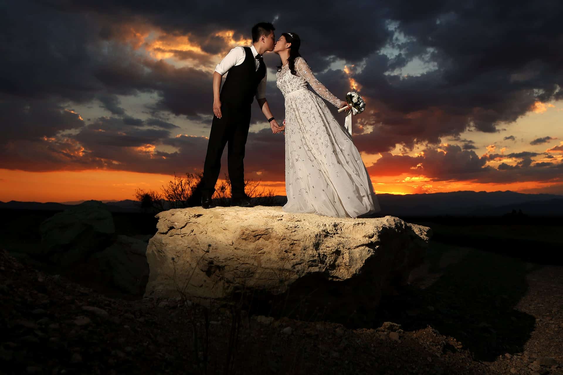 Destination-Sunset-Wedding