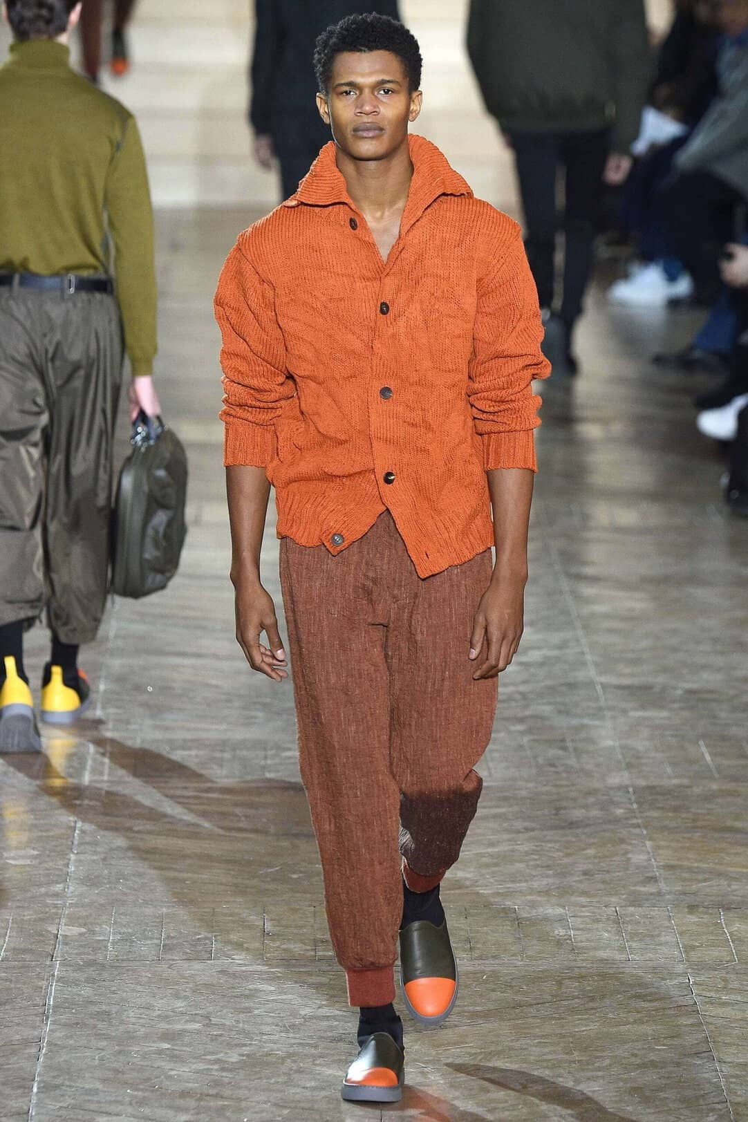 Issey Miyake Men: Menswear AW17 - 10 Magazine