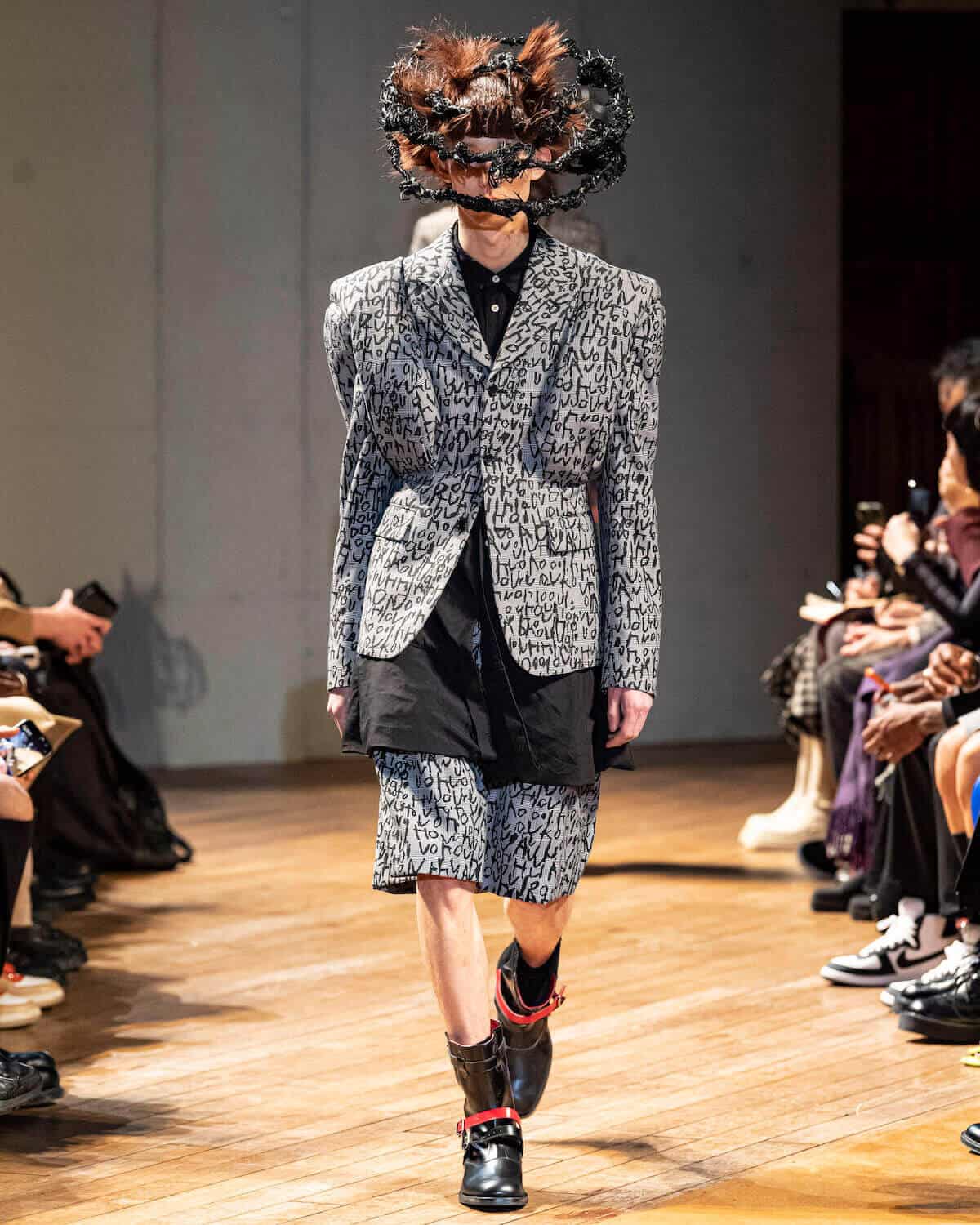 COMME des GARÇONS HOMME PLUS M ブラックニット Comme Des Garcons 