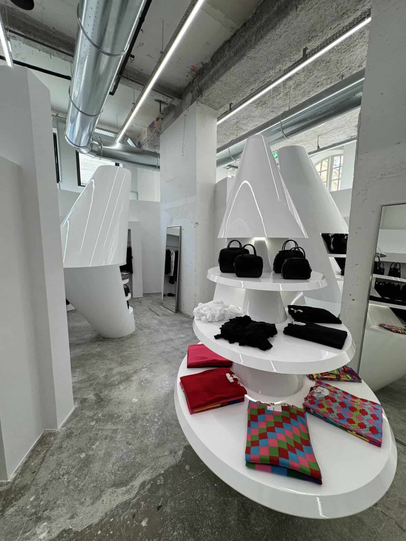 dover street market comme des garcons shop frankfurt