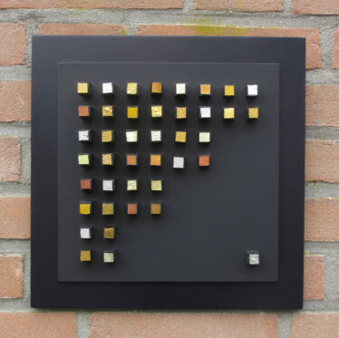 Composizione Oro e Legno Piccola nr3 Composizione Oro e Legno Piccola nr3 © Natasja Mulder - Mozaïekatelier Colorito