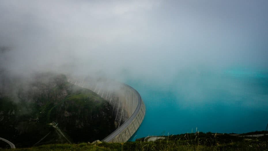 Barrage lac de Moiry
