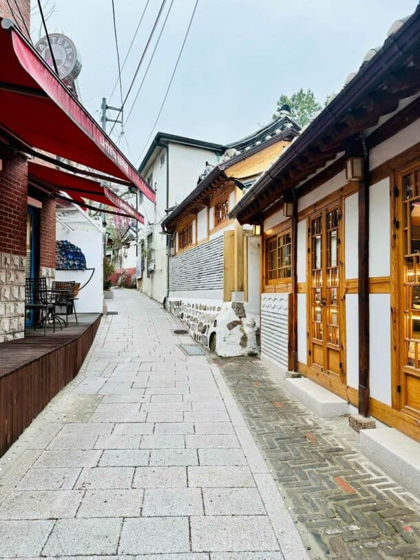 une ruelle près de du Hanok village