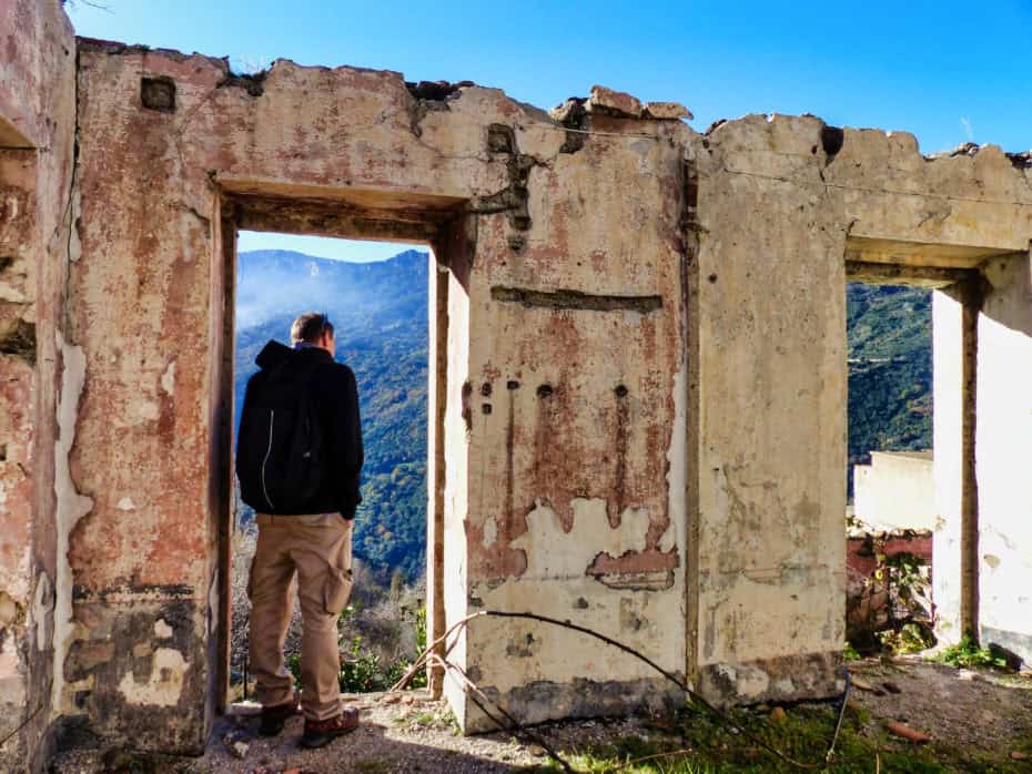 Village fantome Gairo Vecchio