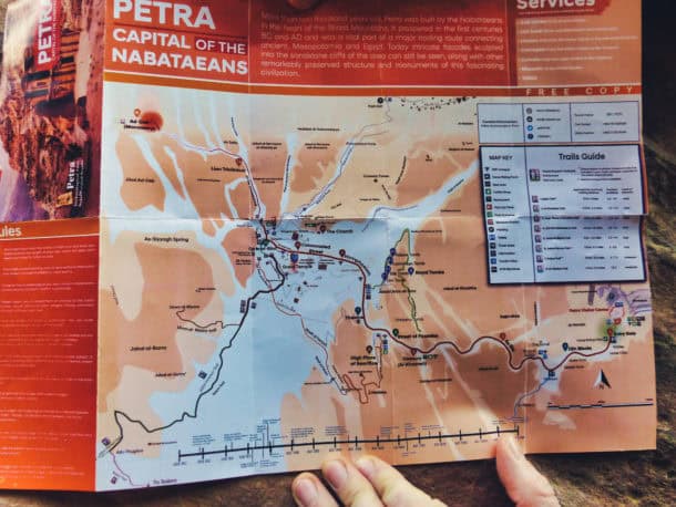 Pétra carte du site trail