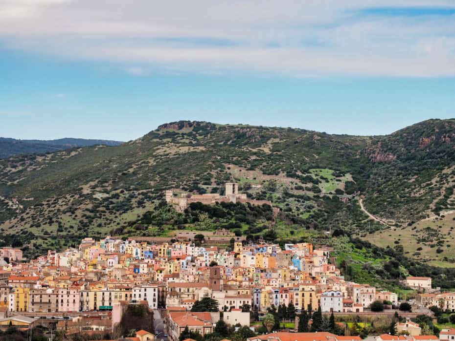 Bourg Sardaigne Bosa