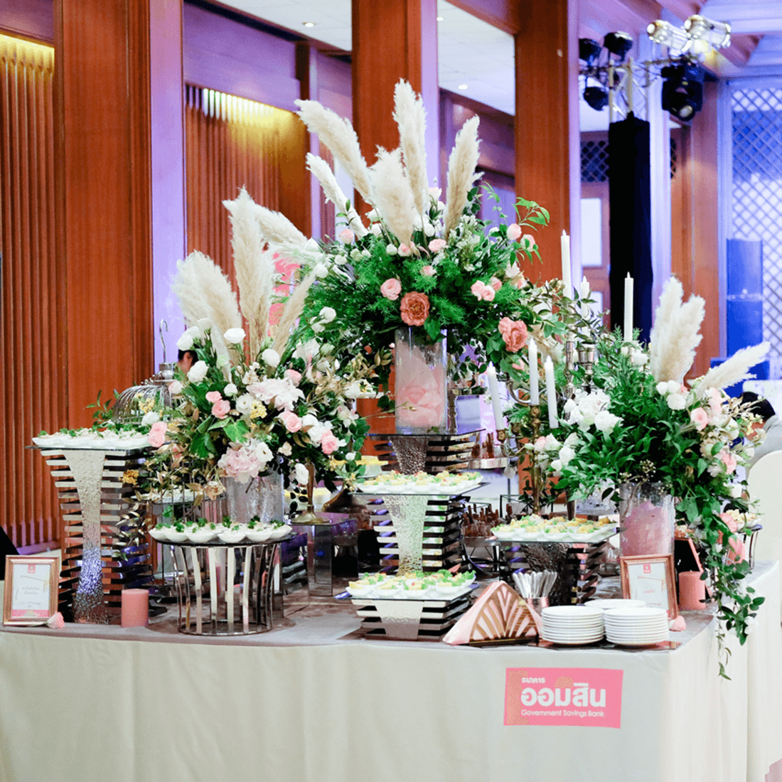 Beautiful floral arrangement by Mongkol Catering for events in Thailand.