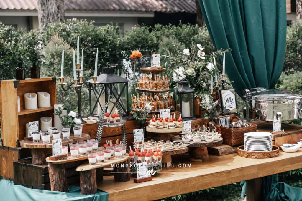 จัดเลี้ยงงานแต่งงานในสวน ด้วย ค็อกเทล คานาเป้น่ารักๆ @ Amco House