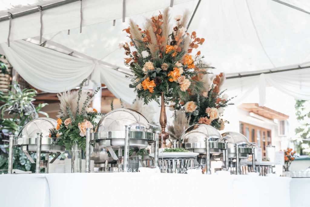 จัดเลี้ยงบุฟเฟต์ งานแต่งงานในบ้าน ครบวงจร ตั้งแต่เช้าจรดเย็น @ จัดงานแต่งที่บ้าน