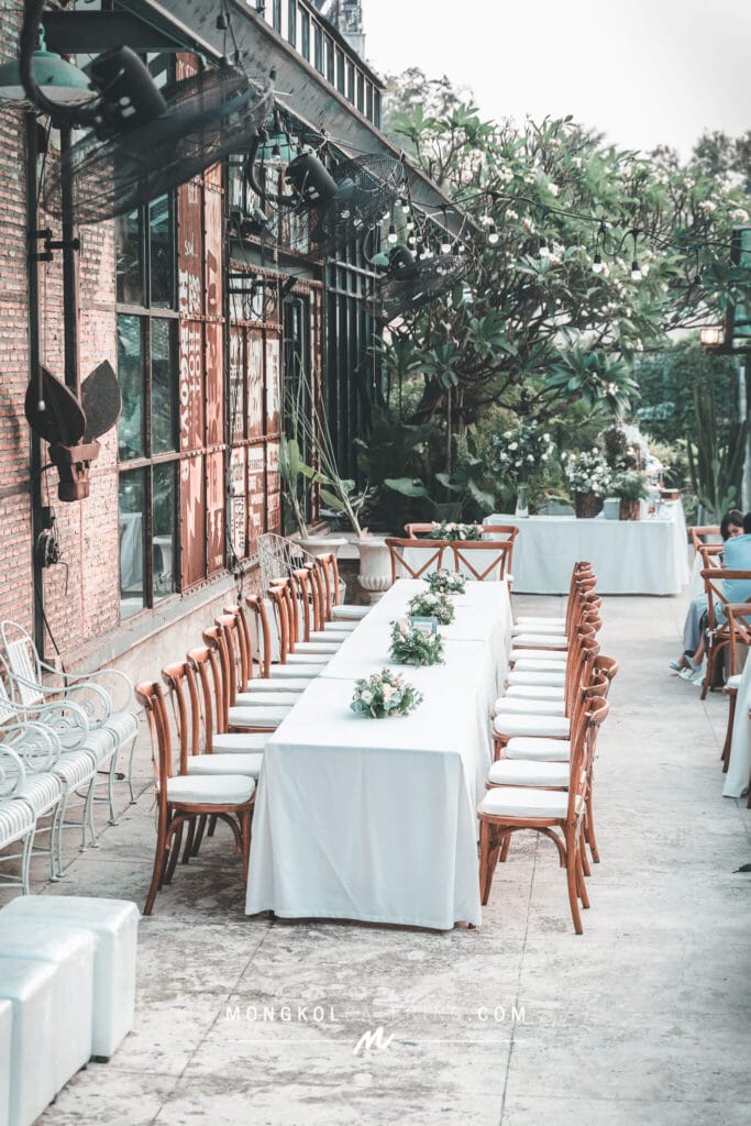 จัดเลี้ยงค๊อฟฟี่เบรค ค็อกเทล งานแต่ง ตีมเขียวไม้ @ About Studio