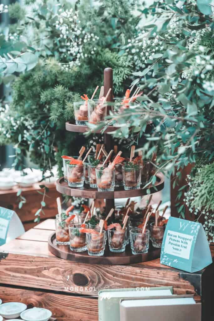 จัดเลี้ยงค๊อฟฟี่เบรค ค็อกเทล งานแต่ง ตีมเขียวไม้ @ About Studio