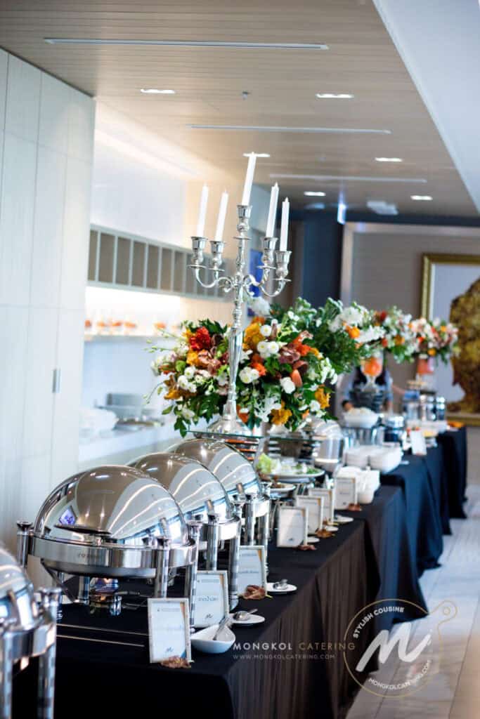 จัดเลี้ยงบุฟเฟต์ค็อกเทล พร้อมค้อฟฟี่เบรก โทนดำส้ม @ ตลาดหลักทรัพย์