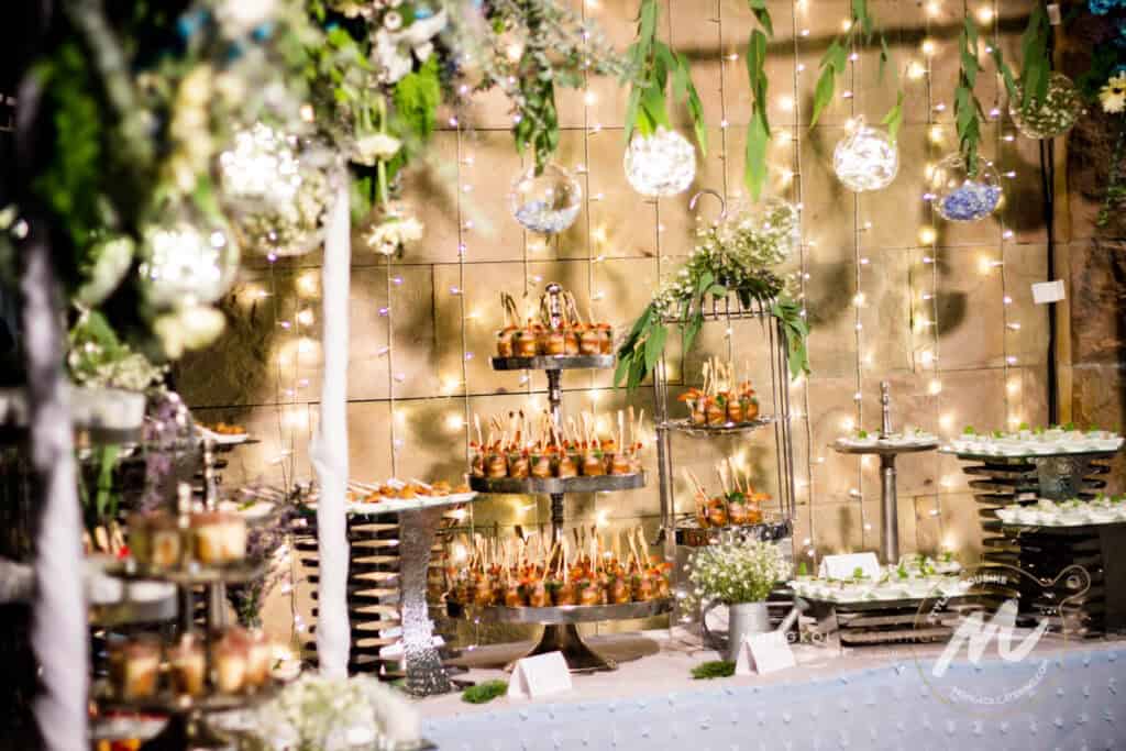 จัดเลี้ยงงานแต่งค็อกเทลตีมสีฟ้า @ บ้านก้ามปู