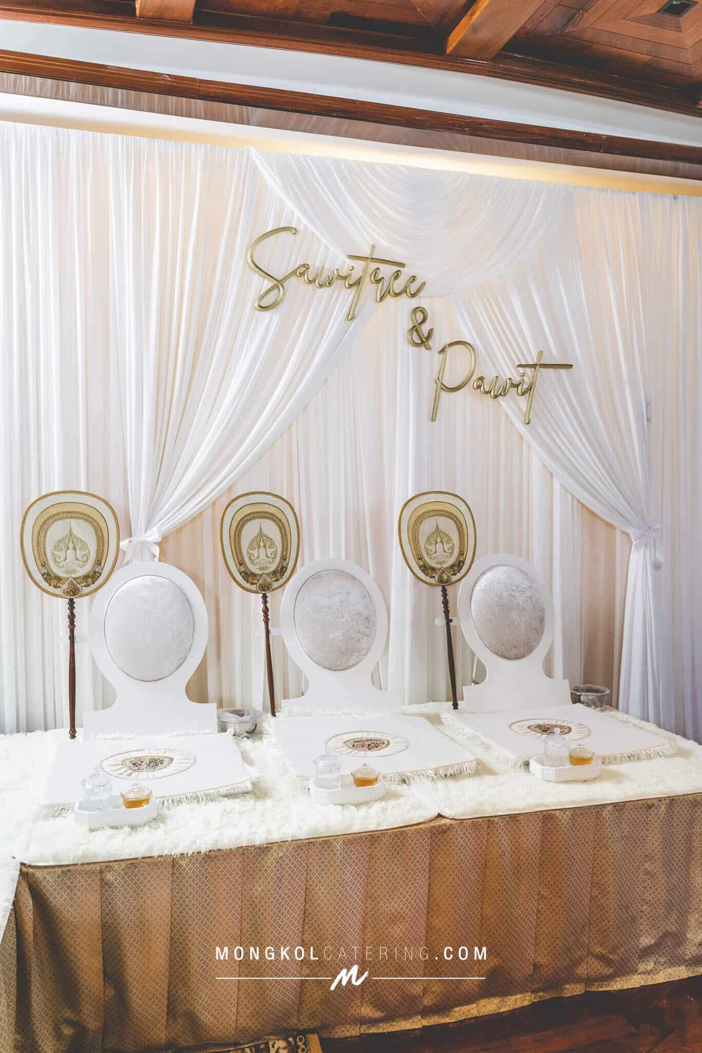 จัดตกแต่ง งานแต่งตีมชมพู พร้อมชุดทำบุญถวายพระ นครปฐม สาย 4