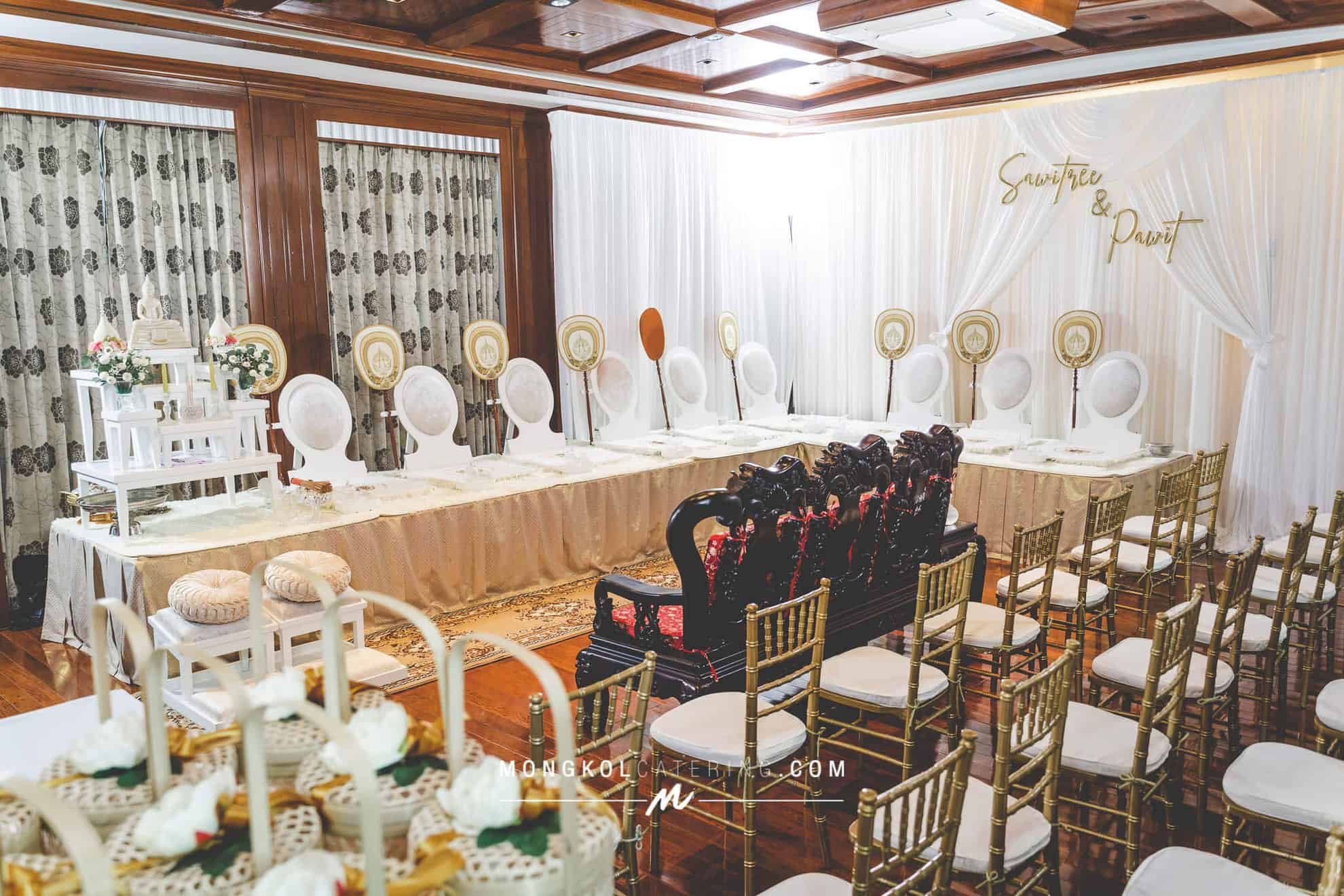 จัดตกแต่ง งานแต่งตีมชมพู พร้อมชุดทำบุญถวายพระ นครปฐม สาย 4